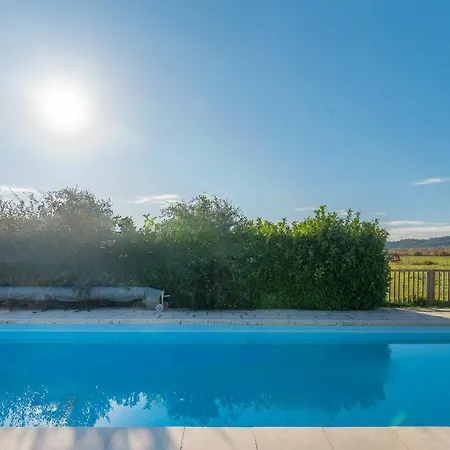 Le Petit Etang Lägenhet *